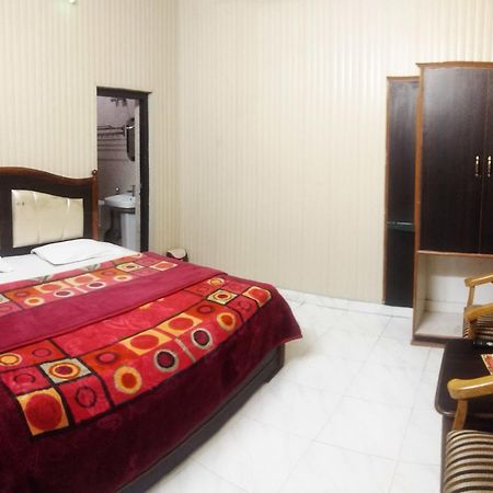 Hotel Ashok Haridwār Esterno foto