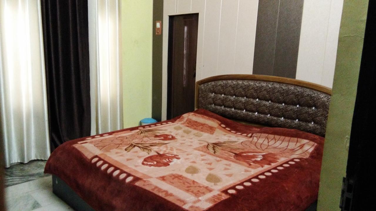 Hotel Ashok Haridwār Esterno foto
